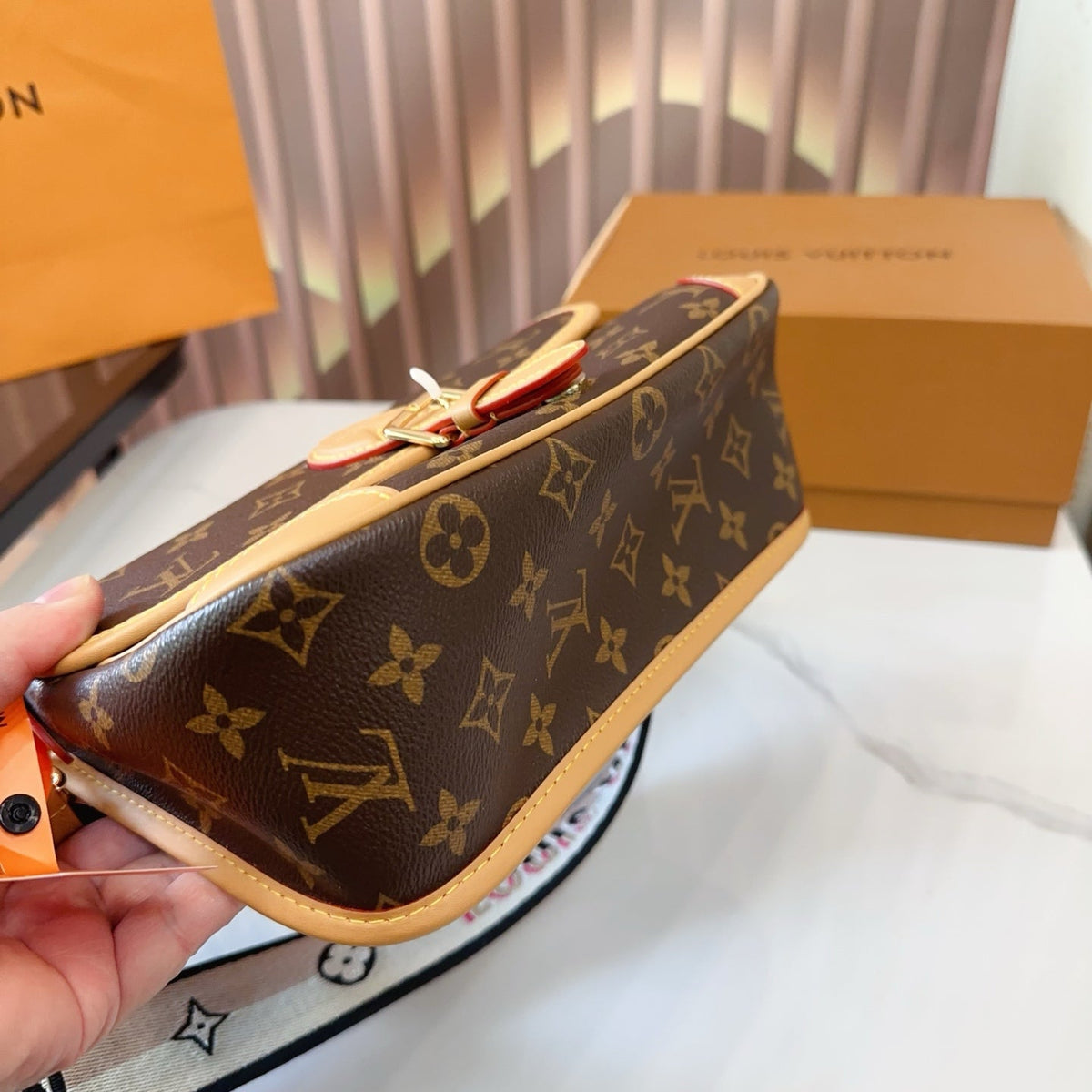 Serenityll™ 181901 Luxury Bags(23*10*15)cm