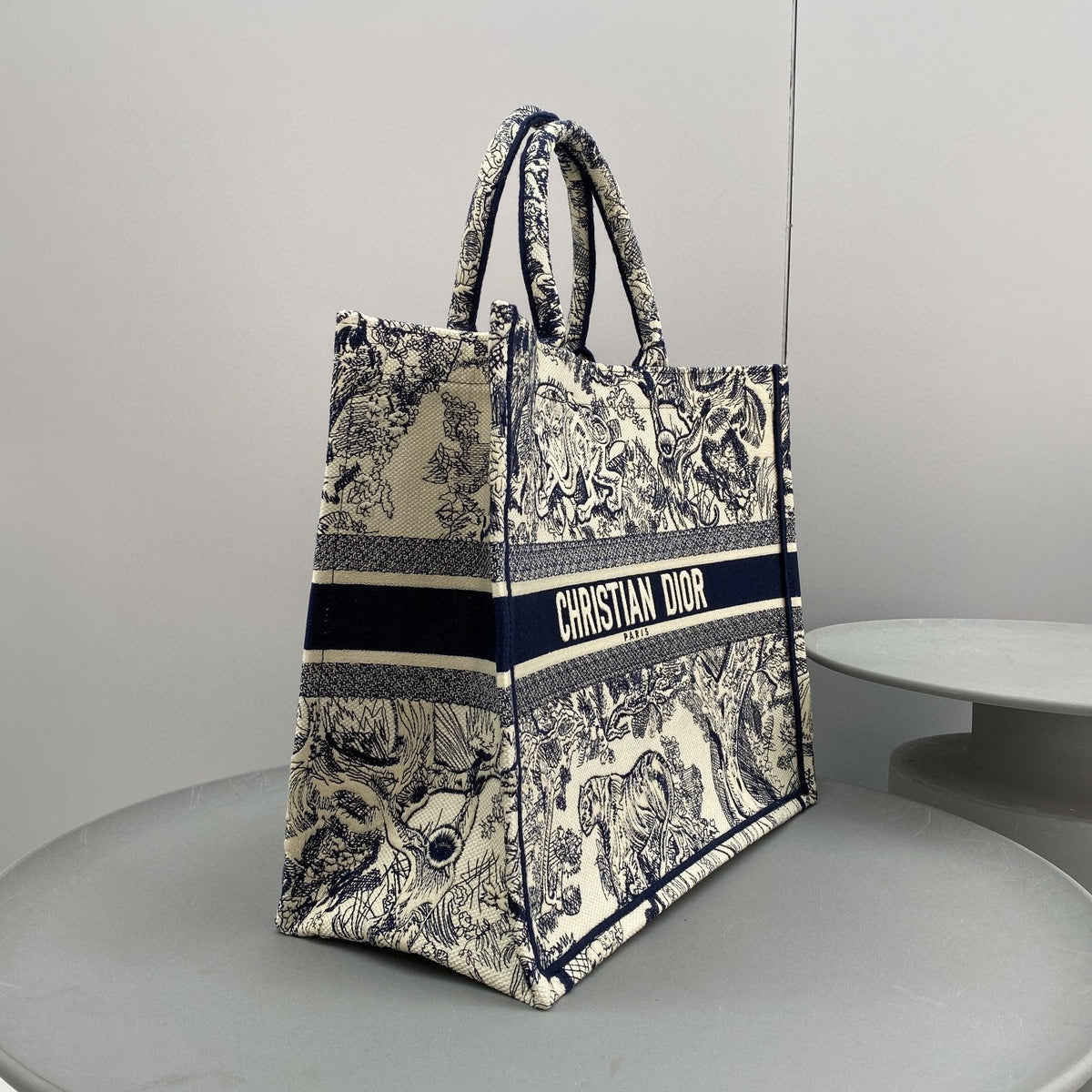 Serenityll™ 100111 Luxury Bag - 42 x 35 x 18.5 cm